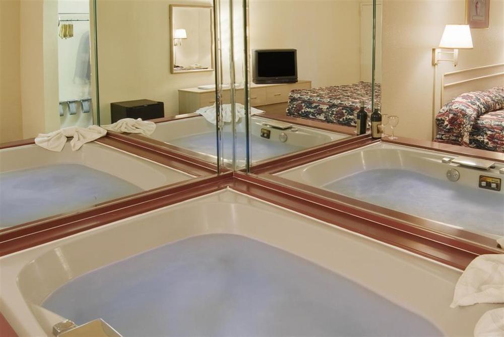Econo Lodge Gainesville Bilik gambar