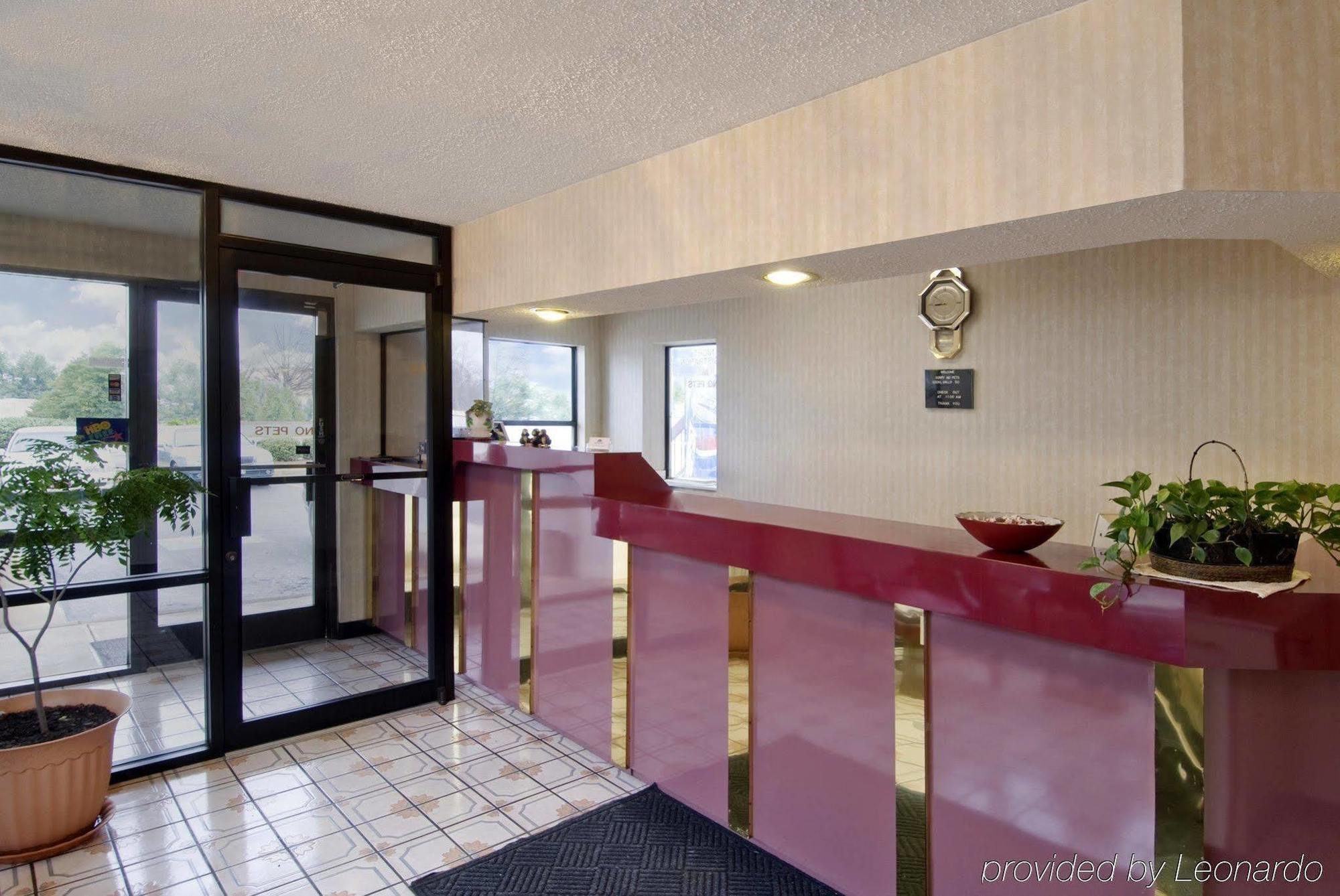 Econo Lodge Gainesville Dalaman gambar