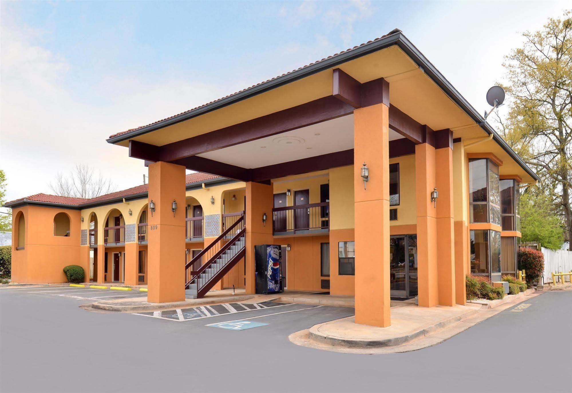 Econo Lodge Gainesville Luaran gambar