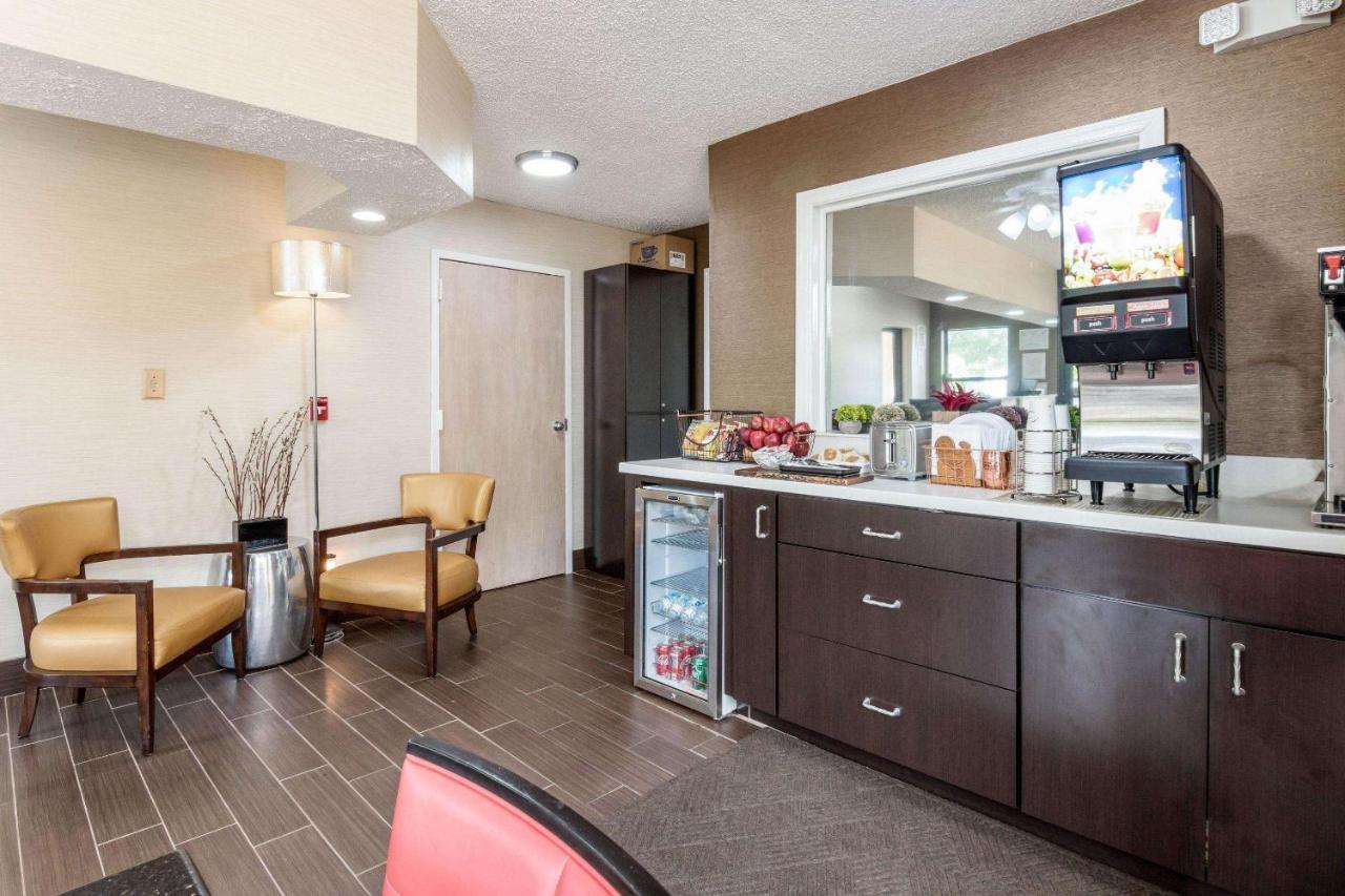 Econo Lodge Gainesville Luaran gambar