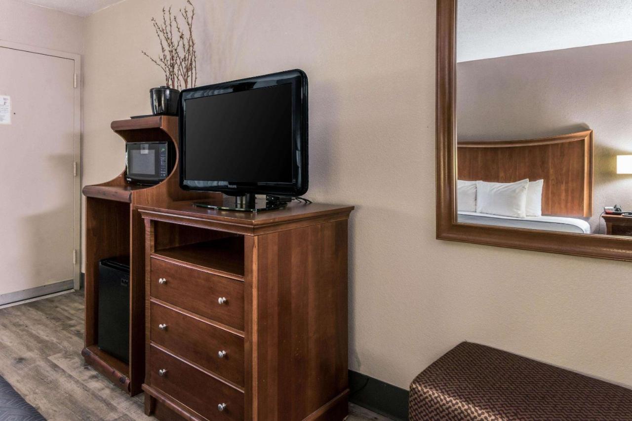 Econo Lodge Gainesville Luaran gambar